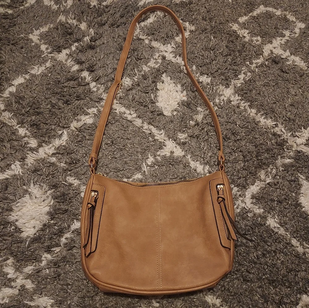 Purse - Picture 4 of 9